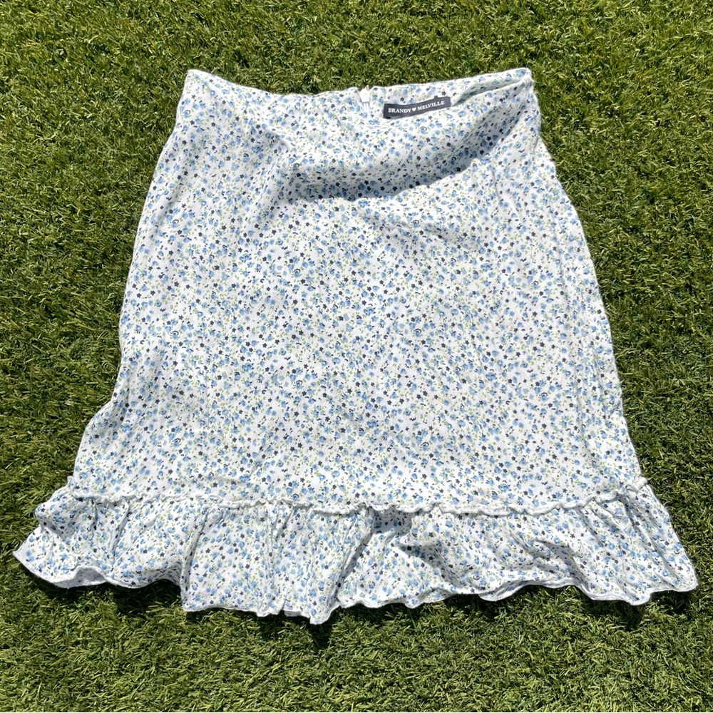 Floral Brandy Melville mini skirt